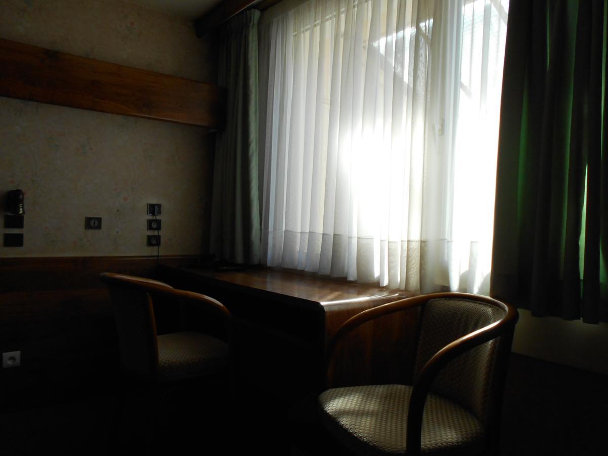Hotel Du Jura Audincourt 외부 사진